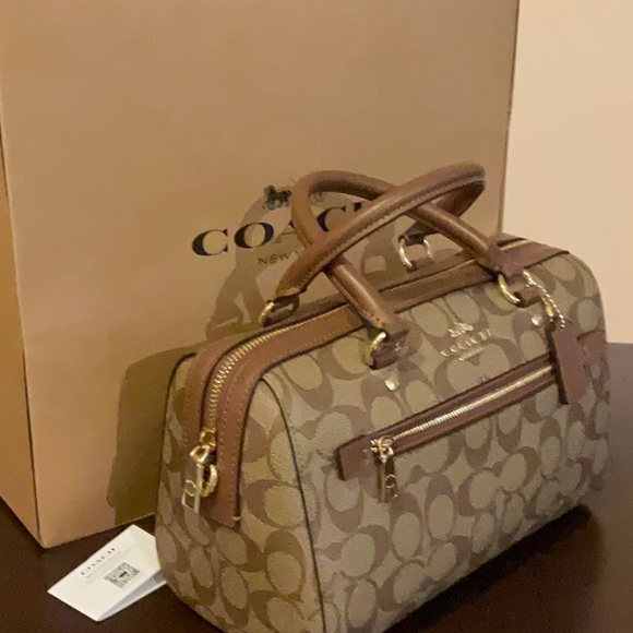 Authentic Coach New York Satchel - Picture 9 of 9